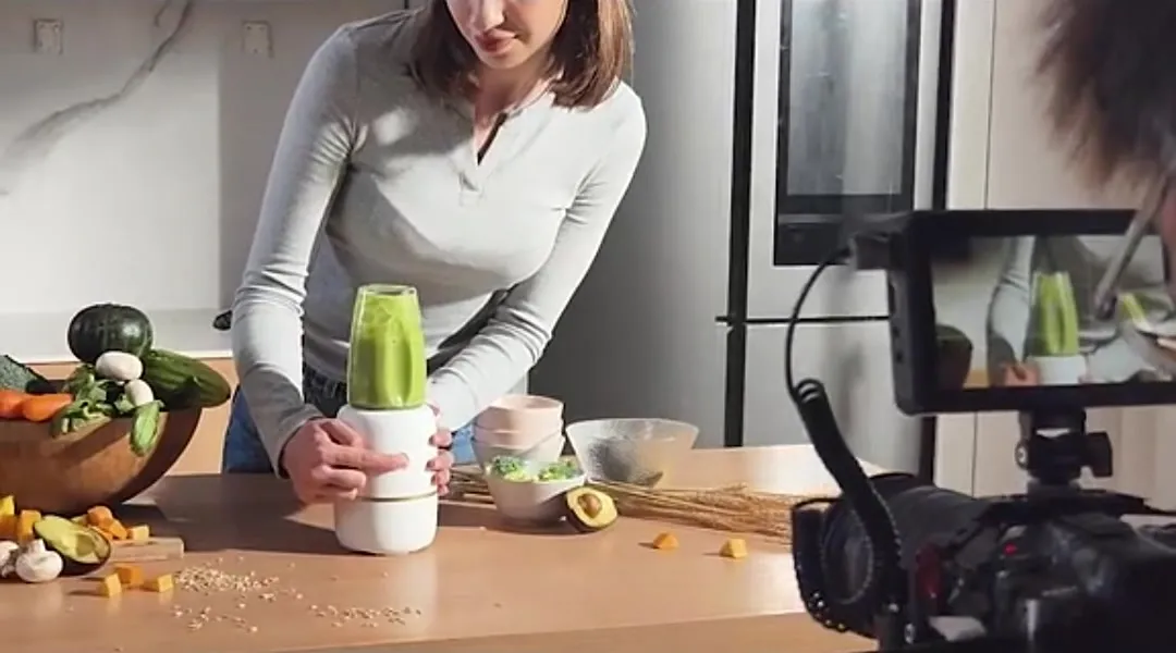 Behind the scenes: kitchen demo